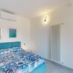 شقة Rivierarent Charming With Pool And Garden