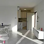 Rivierarent Charming With Pool And Garden * ألاسيو