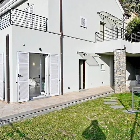 Rivierarent Charming With Pool And Garden 알라시오