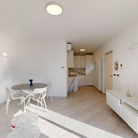 Apartament Rivierarent Charming With Pool And Garden Alassio