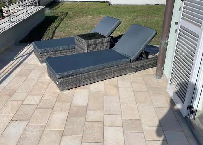 Rivierarent Charming With Pool And Garden 아파트 *