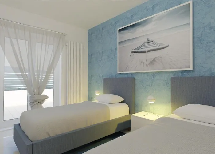 아파트 Rivierarent Charming With Pool And Garden *