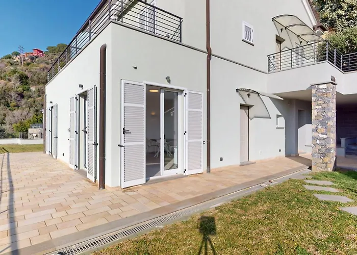 아파트 Rivierarent Charming With Pool And Garden