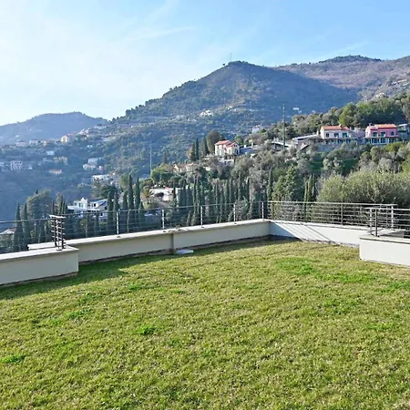 Daire Rivierarent Charming With Pool And Garden Alassio