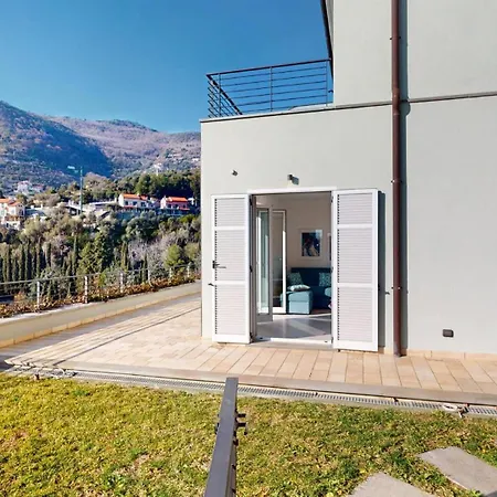 Daire Rivierarent Charming With Pool And Garden *